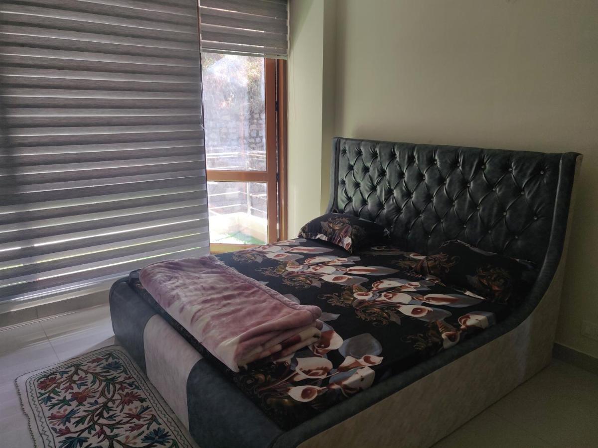 2Bhk Furnished Apartment/Near Kasauli/Barog/Luv Fun & Adventure Szolan Kültér fotó