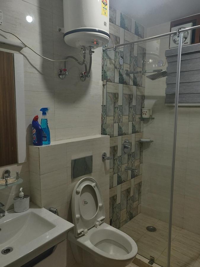 2Bhk Furnished Apartment/Near Kasauli/Barog/Luv Fun & Adventure Szolan Kültér fotó